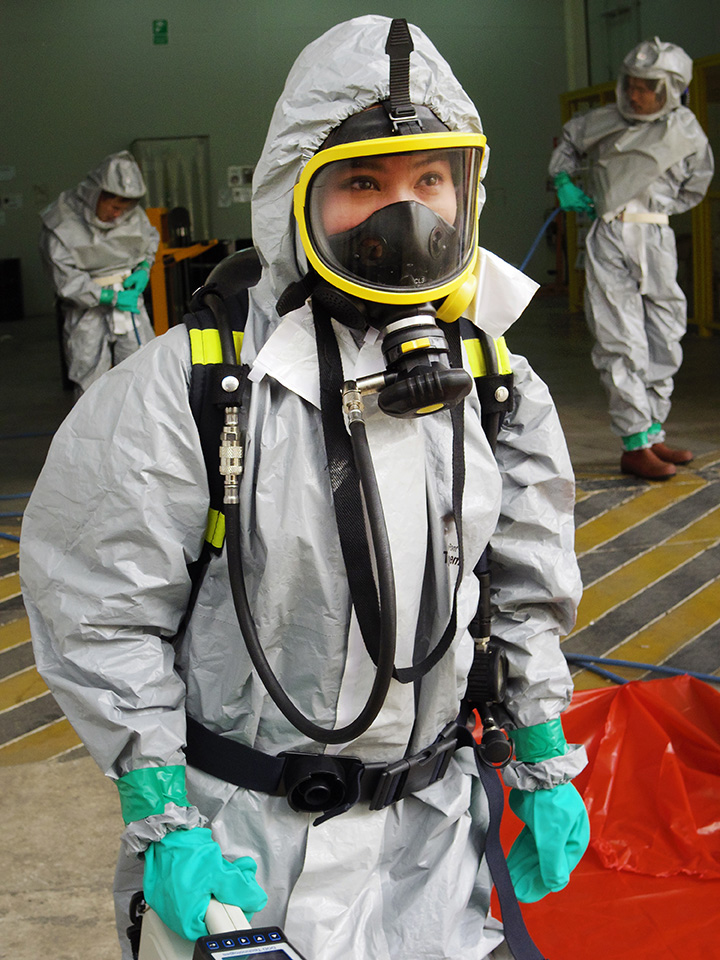 Covid cleaning suit